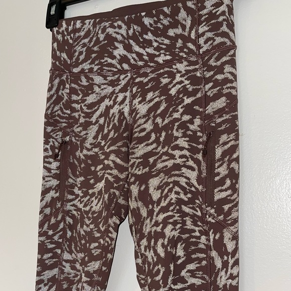 Athleta Rainer legging - Picture 6 of 10